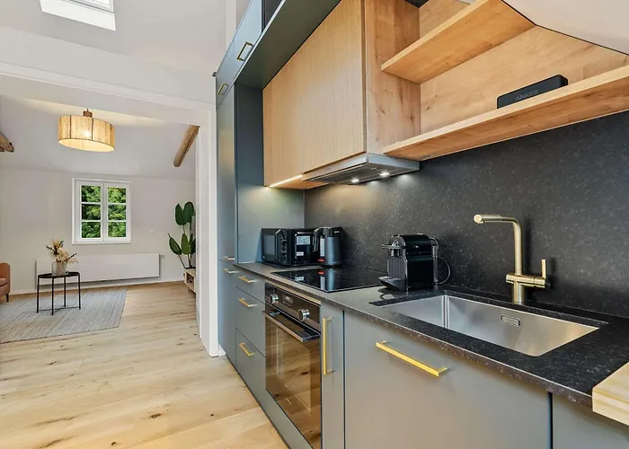 Chic One-bedroom Near Center ルクセンブルク